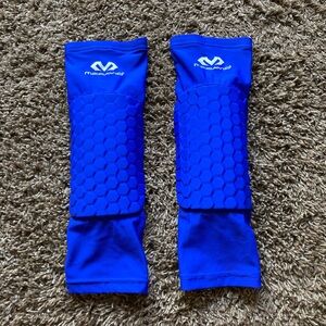 McDavid Hex Knee Pad Compression Sleeves